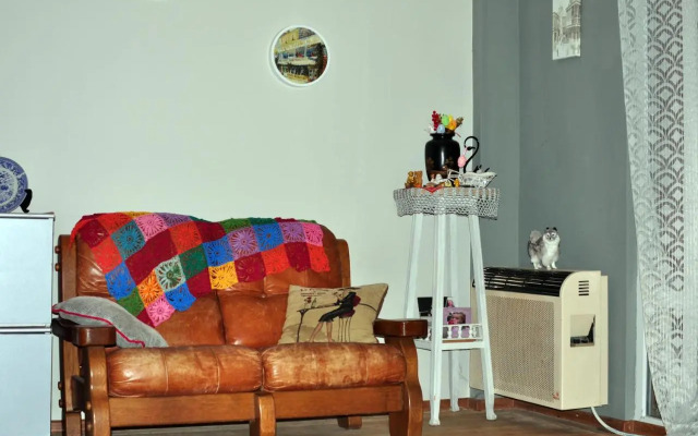 L House