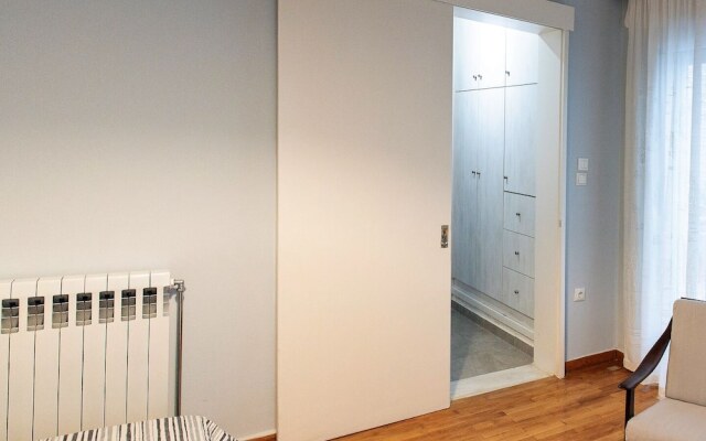 Classy & Spacious Flat near Marina of Patra