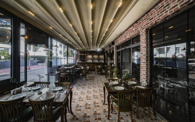 Otto Lara Hotel