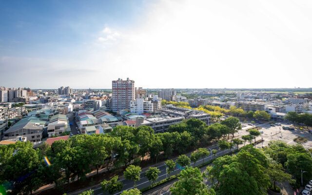 Royal Chiayi Hotel