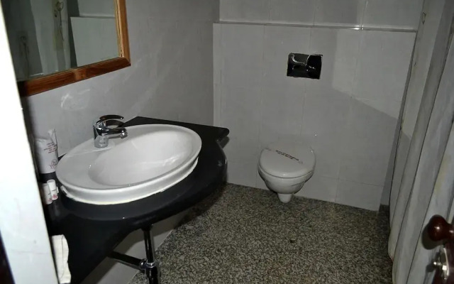Mahadev Palace