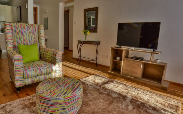 Edmor Residences - Riverside
