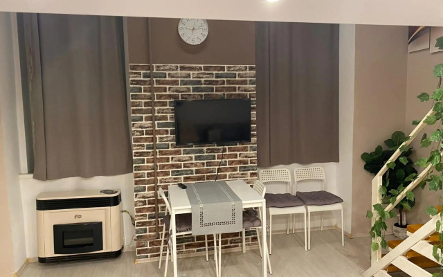 Comfortable and Homey apartment in downtown