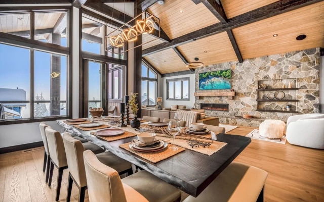 Opulence At Big White