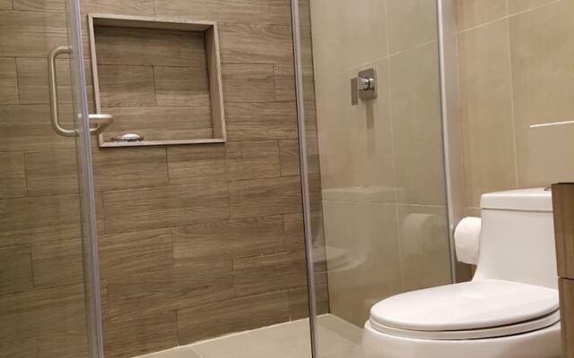 Cute 1 BR in amazing location by Happy Address