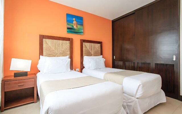 Pueblito Escondido by Playa Moments