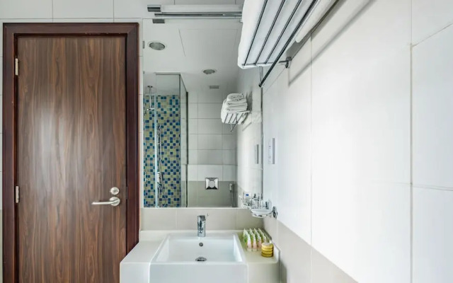 LUX Holiday Home - Azure Residence 5