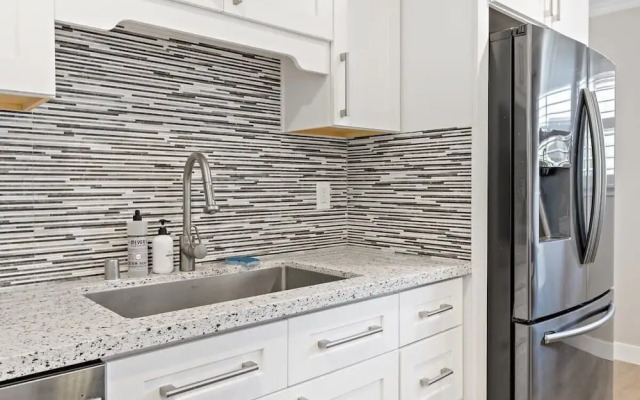 @ Marbella Lane - Modern Refreshing Home