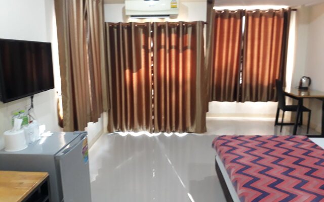Sasi Nonthaburi Hotel