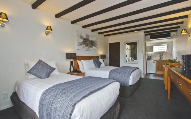 Knights Inn