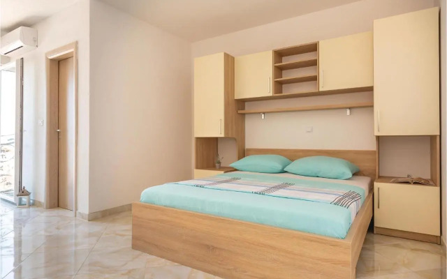 Studio Apartment in Krvavica