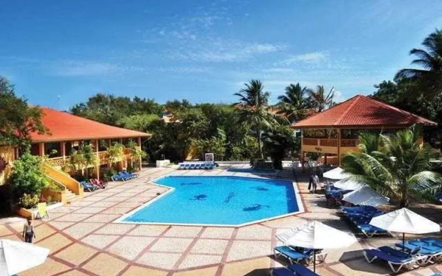 Dorado Club Resort