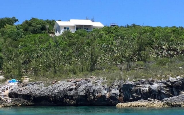 Paradise Pointe by Eleuthera Vacation Rentals