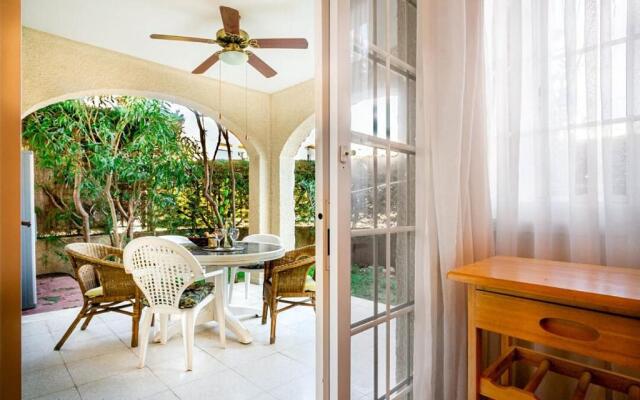 200 Meters To The Beach 2 Bedroom Appartment