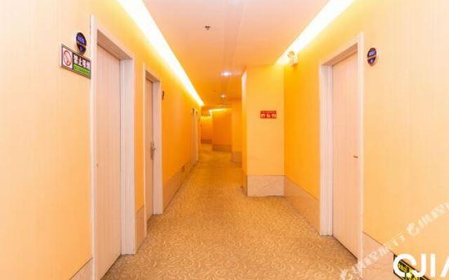 Tianshun Kaixuan Business Hotel