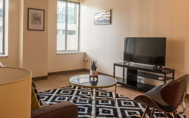 Stylish Apartments in Downtown