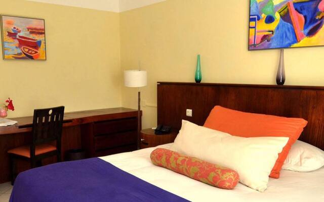 Coral Azur Beach Resort