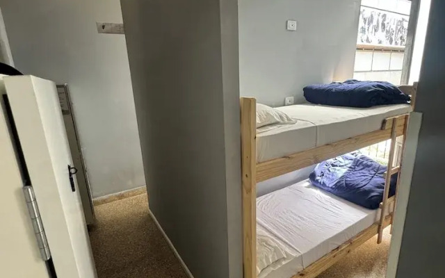 Lead Hostel