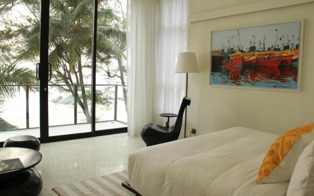 The Postcard on the Arabian Sea