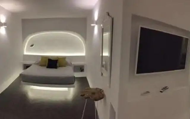 Altana Cliffside Villas