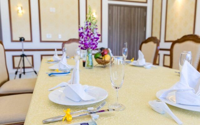Navy Hotel Cam Ranh