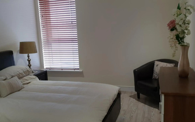 Waterfront apartment