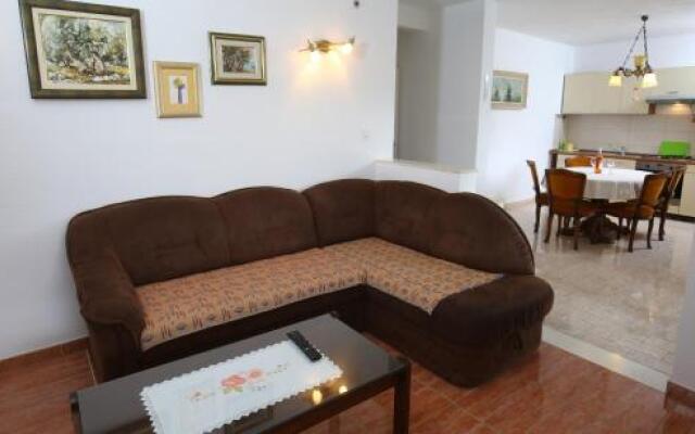 Apartment in Splitska
