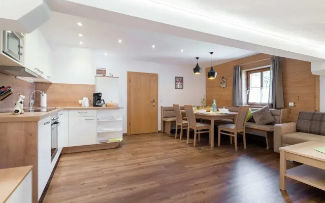 Apartment Leogang Near Ski Slopes
