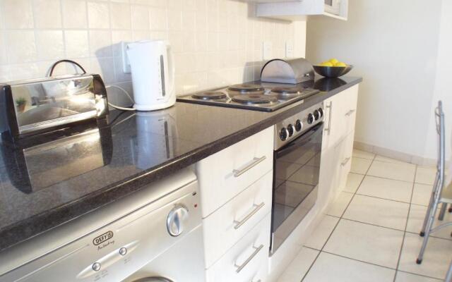 Point Village Accommodation - Alista