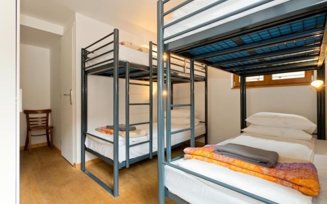Hideout Hostel