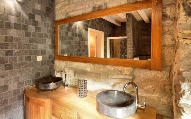 Walk Luxury Stay With Pool