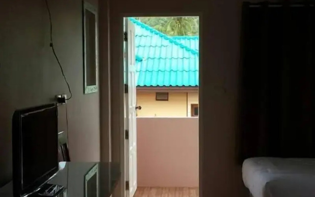 Sairee Center Guesthouse