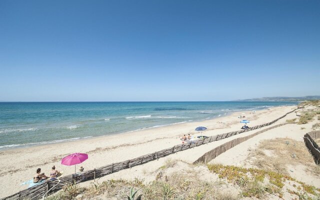Beautiful Apartment in Castelsardo With 1 Bedrooms
