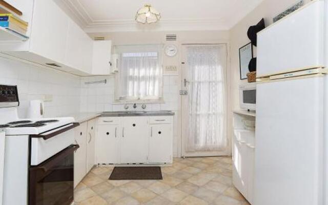 Toowoon Bay Beachside Unit, Unit 4