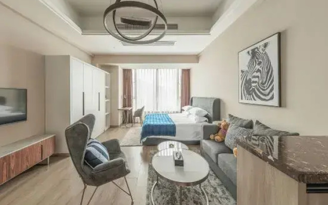 Mr. Robb Hotel (Chongqing West Railway Station)