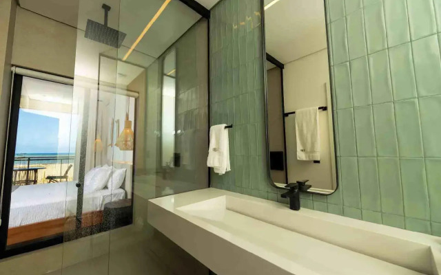 Nanii Hotel