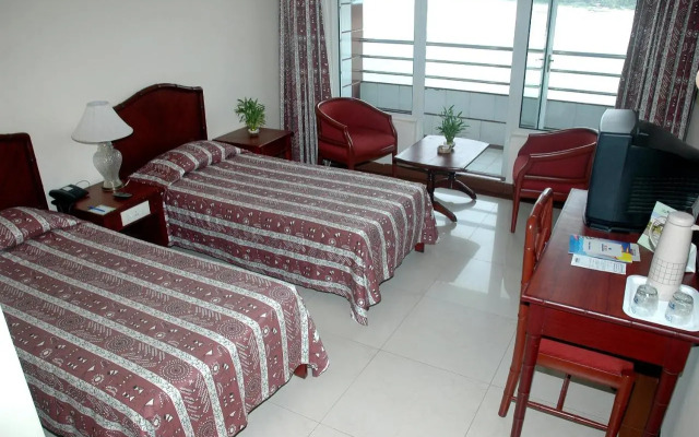 RNS Residency Sea View