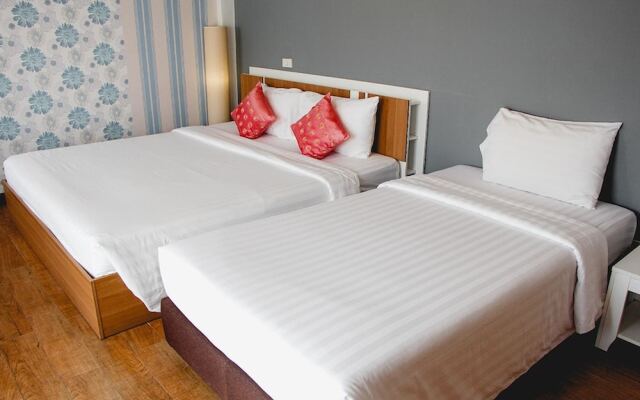 Sea Breeze Residence