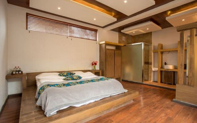 Yunzhong Baisha Lijiang Inn