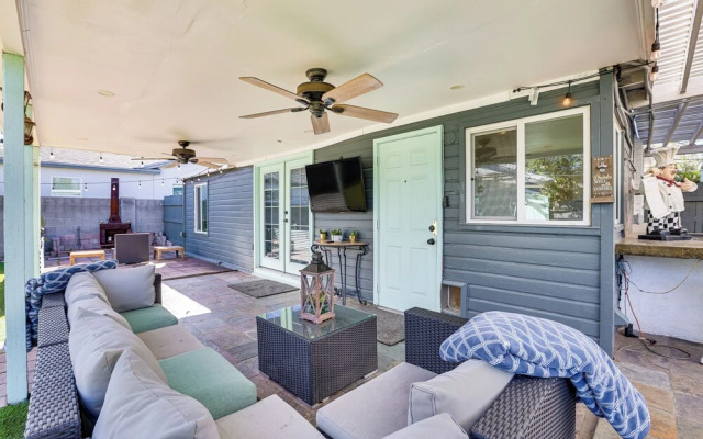 Bar & Fire Pit: Pet-friendly Phoenix 'La Casita'