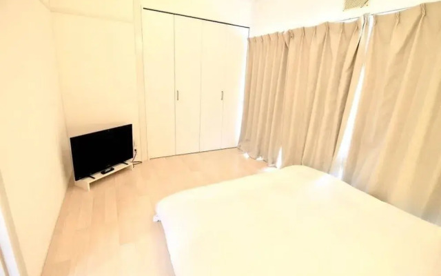 Aki Building 202,301