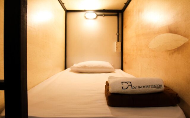 De' Factory Station Hotel