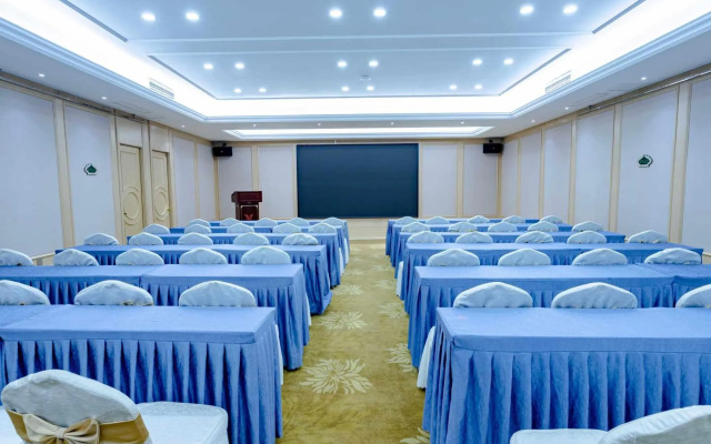 Vienna International Hotel (Baoding Yuhua Road Branch)