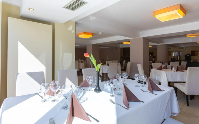 Golden Time Hotel