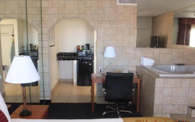 Best Western Desert Aire