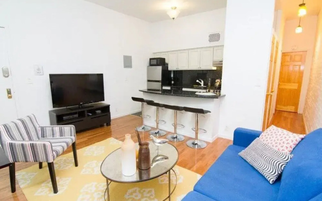 Pleasant 1 BR on Gramercy