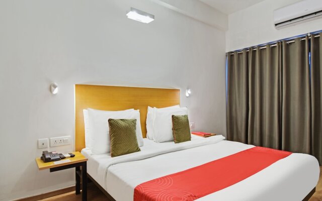 OYO Townhouse 030 Ashram Road Ahmedabad