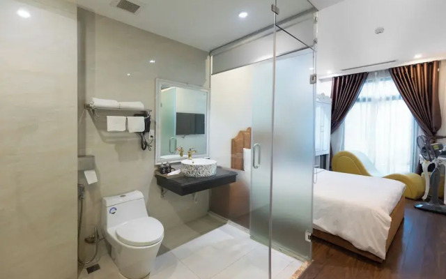 Royal Hotel Thanh Tri
