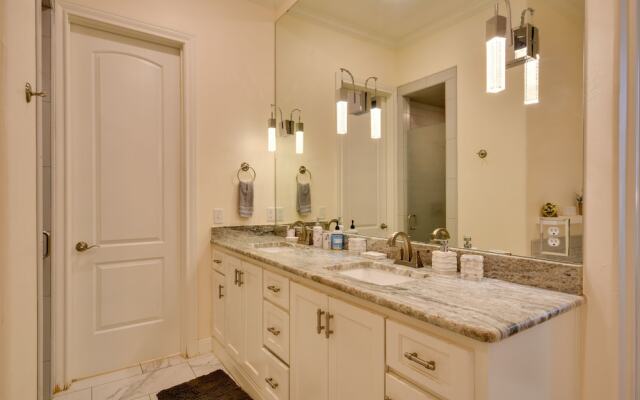 Spacious Amarillo Home: 6 Mi to Downtown!