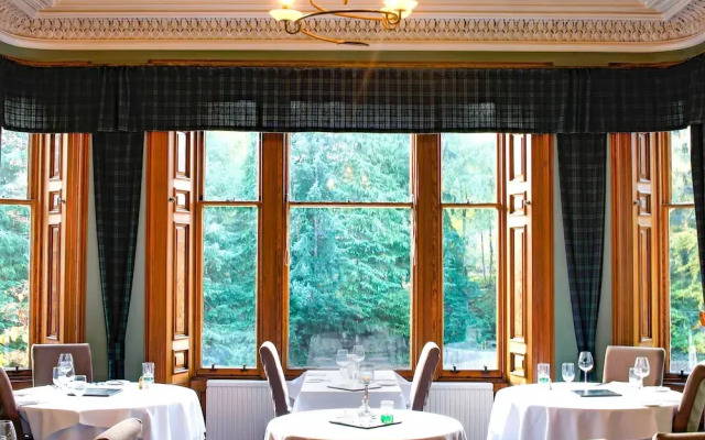 Cluny Bank Hotel
